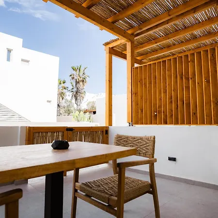 La Maltese Boutique Paros Apartament *