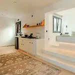 La Maltese Boutique Paros *