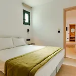 La Maltese Boutique Paros Naousa