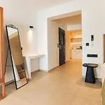 La Maltese Boutique Paros Naousa