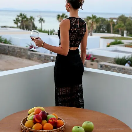 La Maltese Boutique Paros * ナウサ